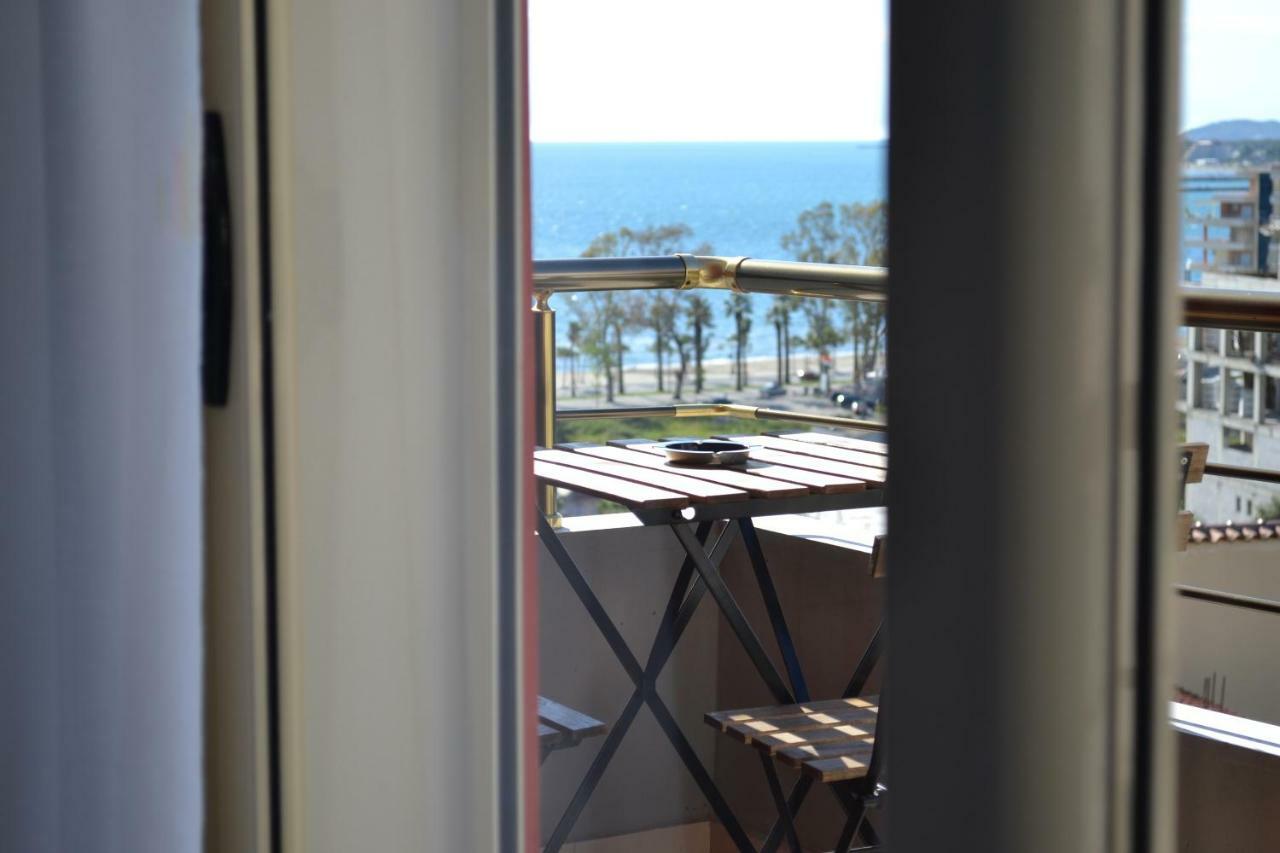 Seaview Bay Studio & Private Garage Vlorë Exteriör bild